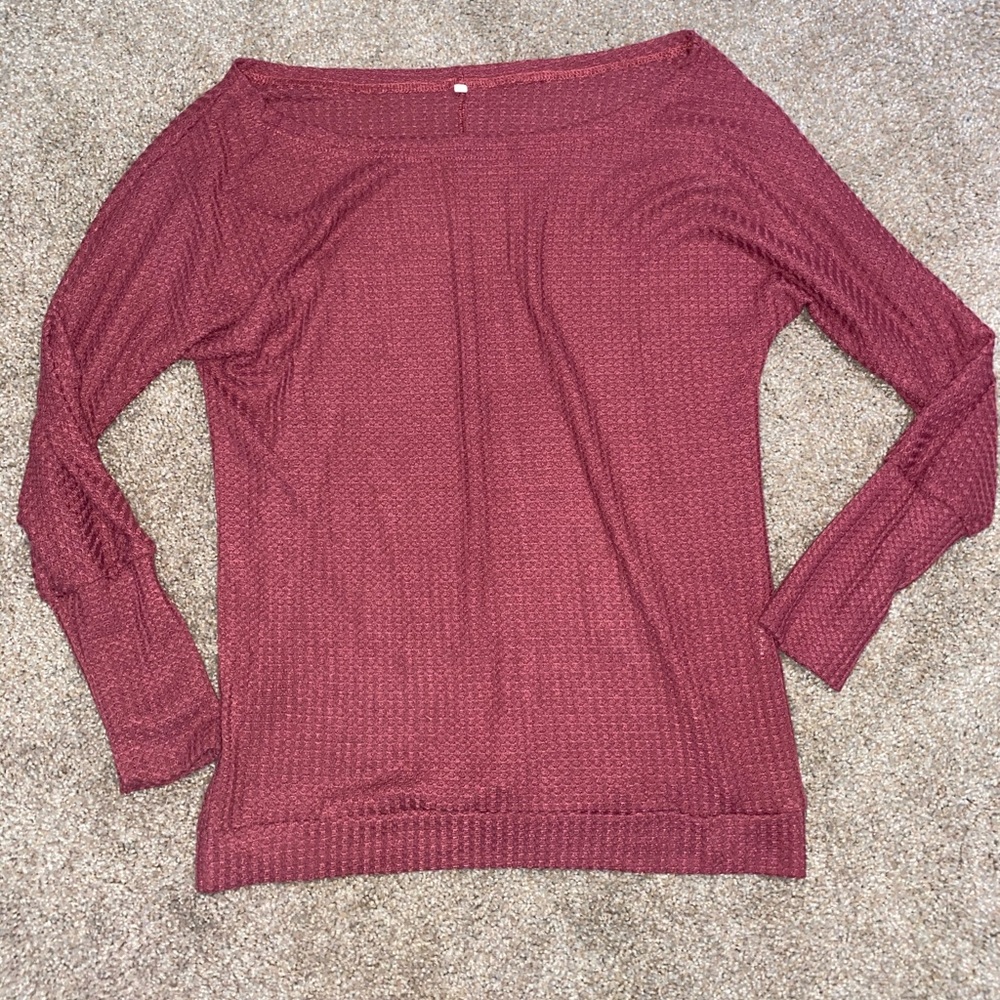 Off Shoulder Sweater - Picture 3 of 4